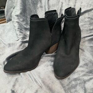 Lucky Brand Black Ankle Booties with Tan Heel